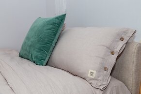 Locals Boutique Apartment Huafa Plaza 31