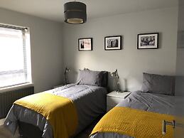 City Central Townhouse by BHR Apartments