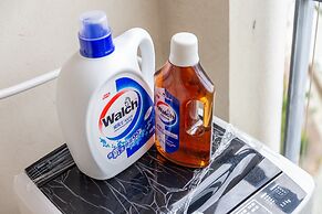 Locals Boutique Apartment Huafa Plaza 33