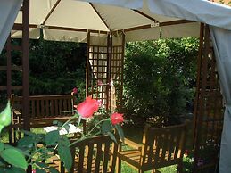 Cornfields Hotel & Restaurant