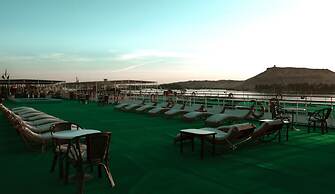 Shehrazad Nile Floating Hotel