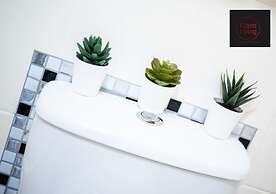 One Bedroom Apartment by Klass Living Serviced Accommodation Coatbridg