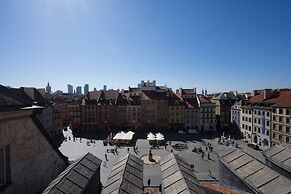 Elegant Apartment Market Square