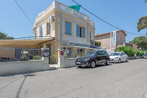 Escale au soleil Hôtel et Appartement