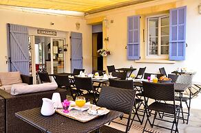 Escale au soleil Hôtel et Appartement