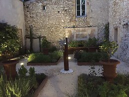 LA CARRETERIE - Maison de Familles