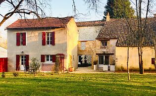 LA CARRETERIE - Maison de Familles