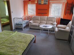 Apartments Akacijev Izvir