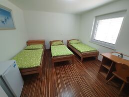 Apartments Akacijev Izvir