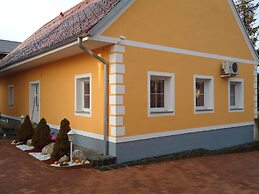 Apartments Akacijev Izvir