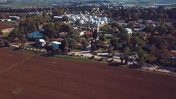 Holiday Village Kibbutz Mizra