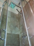 Cannon Spa Brighton Beach Apartments