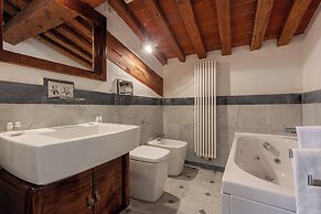 Elegant Duomo apartment