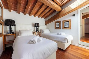 Elegant Duomo apartment