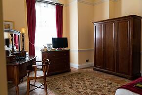 St Giles House Hotel