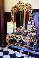 St Giles House Hotel