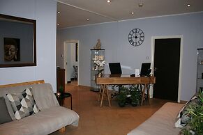 St Giles House Hotel