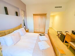 St Giles House Hotel