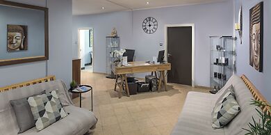 St Giles House Hotel