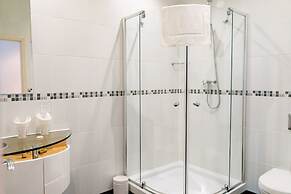 St Giles House Hotel