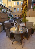 St Giles House Hotel