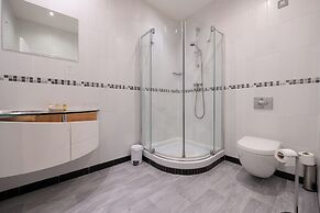 St Giles House Hotel