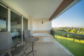 MareAzul Apartment 631 by Realty Group