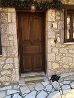 Arahova Cozy Apartment