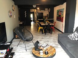 Home Plus Psirri Apartment