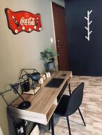 Home Plus Psirri Apartment