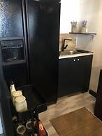 Home Plus Psirri Apartment