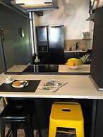 Home Plus Psirri Apartment