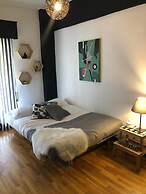 Home Plus Psirri Apartment