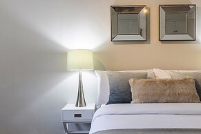 Imperial Suite in Swiss Cottage