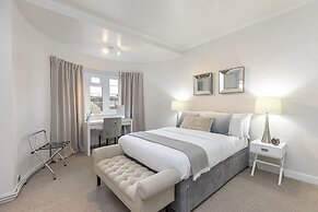 Imperial Suite in Swiss Cottage
