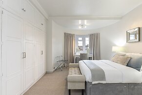 Imperial Suite in Swiss Cottage