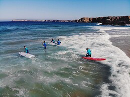 Sagres Sun Stay - Surf Camp & Hostel