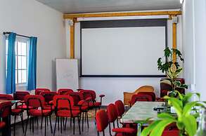 Sagres Sun Stay - Surf Camp & Hostel