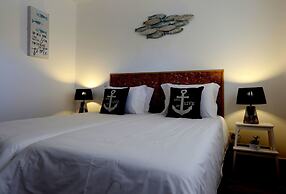 Sagres Sun Stay - Surf Camp & Hostel