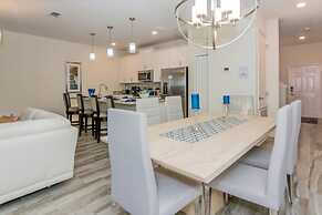 Amazing Townhome with private pool SL3054