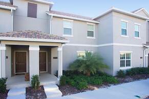 Amazing Townhome with private pool SL3054