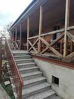 Agro Guesthouse Korena