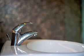 Swiss Garden Residence by Urban Suites