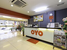 Super OYO 761 City Hotel