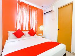 Super OYO 761 City Hotel