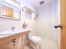 Super OYO 761 City Hotel