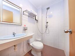 Super OYO 761 City Hotel