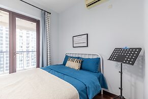 Locals Boutique Apartment Huafa Plaza 35