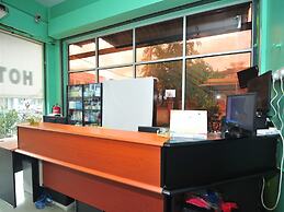 OYO 816 Hotel De Kiara