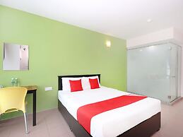 OYO 816 Hotel De Kiara